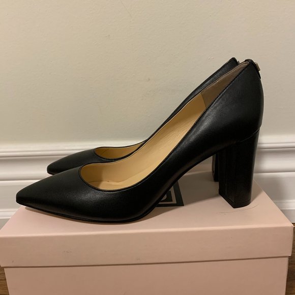 Brand New Ivanka Trump high heels - Picture 4 of 5